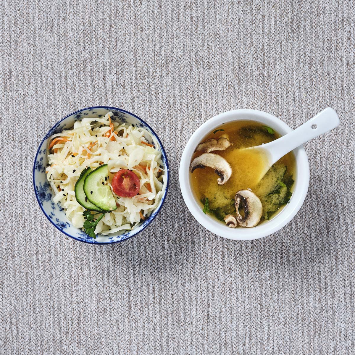 Duo Soupe Miso & Salade de Chou